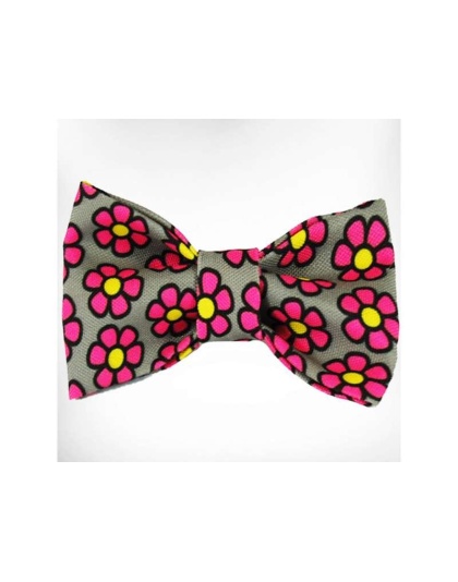 Pink - Daisies Doggie Bow Tie - Large 5"x 2.5"